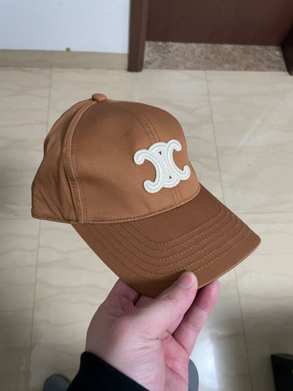 Celine Hat - Picture 2 of 5